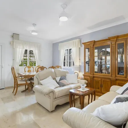 Un Regalo De Corazon Dehesa de Campoamor (Orihuela Costa)